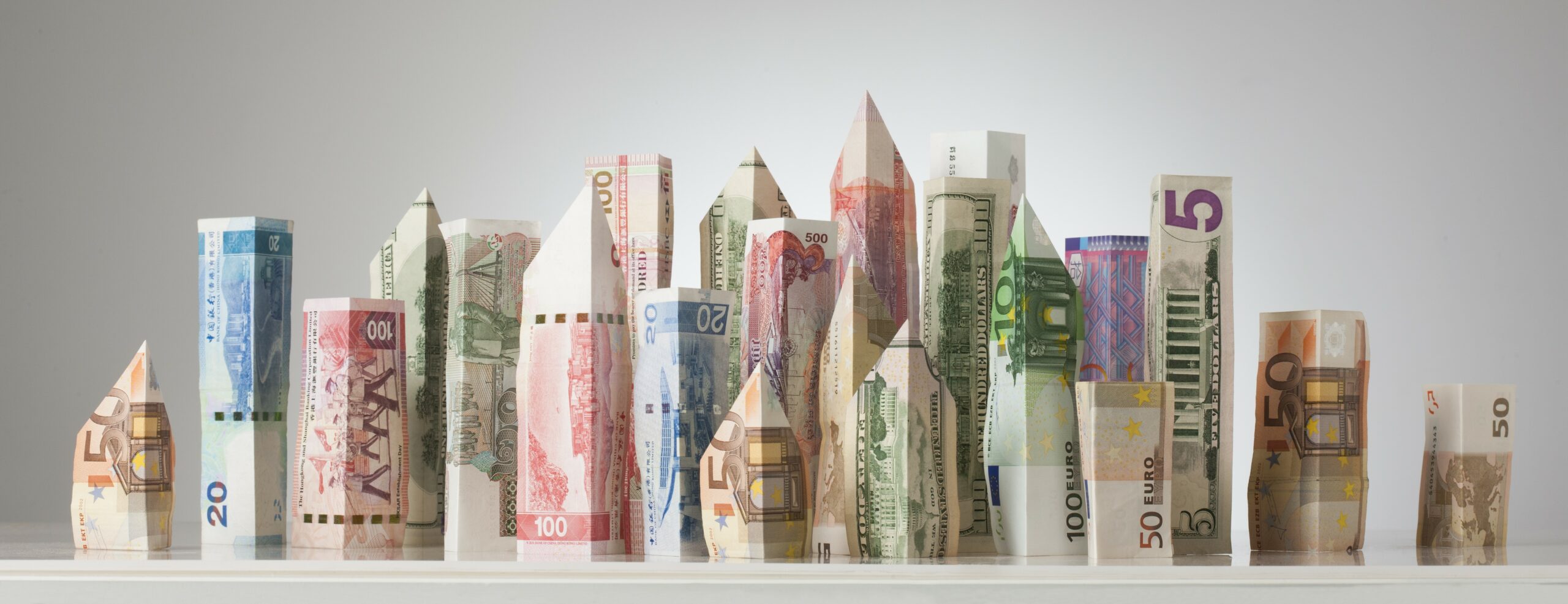 Best Investment Options for Expats in UAE