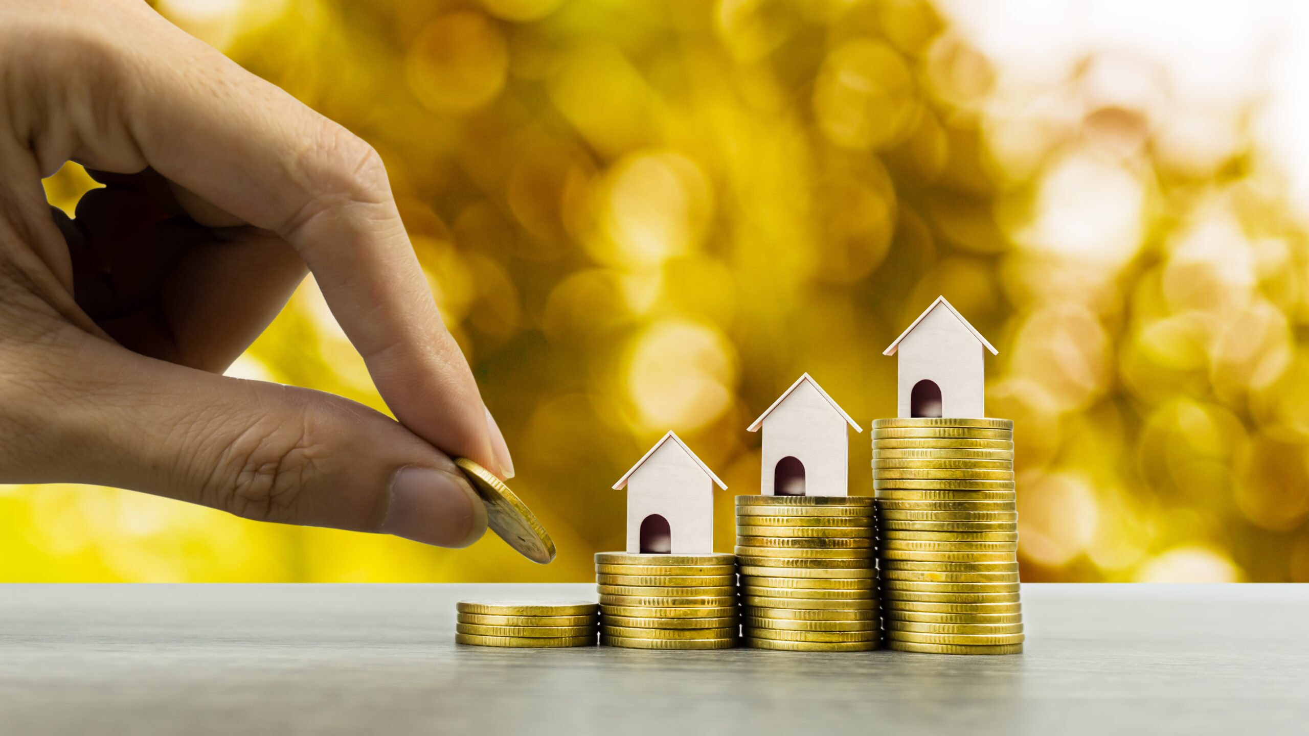 Gold vs Real Estate Investment: Where Should you Invest in the UAE?